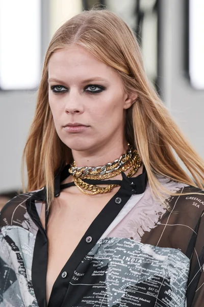 Look 133